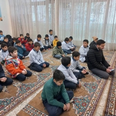 مراسم زیارت عاشورا دبستان شیخ محمد خیابانی-1404